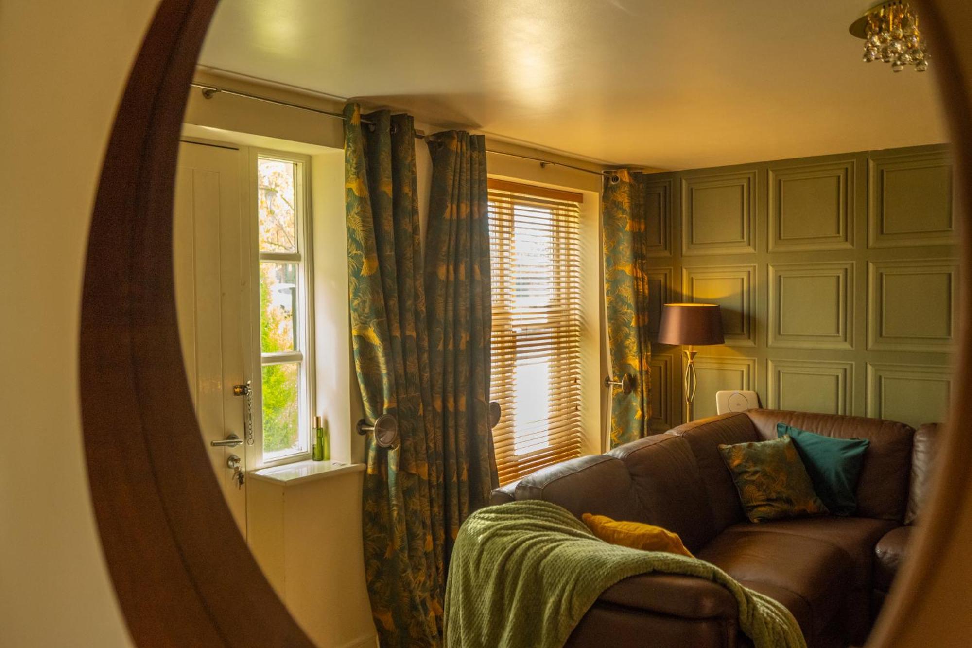14 Castlegate, Tutbury Villa Dış mekan fotoğraf